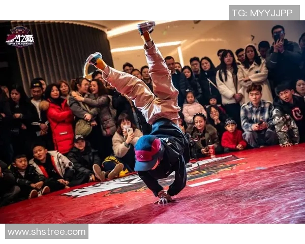 成都街舞队的进攻策略与风格解析引领街舞潮流新趋势